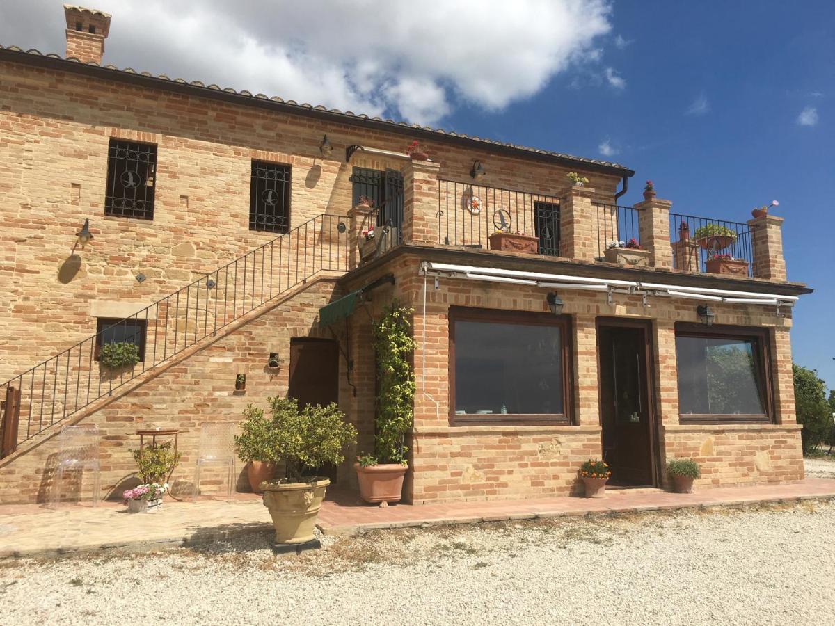 Colle Dei Falchi Guest House Фермо Екстериор снимка