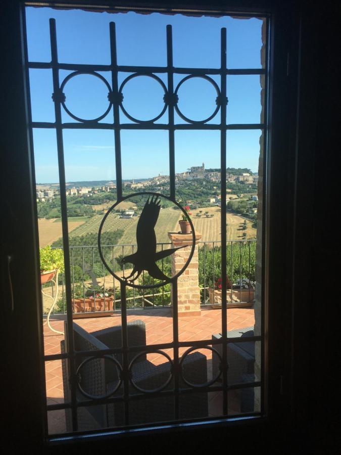 Colle Dei Falchi Guest House Фермо Екстериор снимка