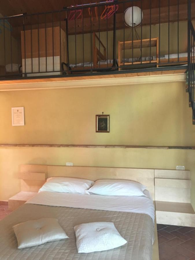 Colle Dei Falchi Guest House Фермо Екстериор снимка
